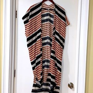 Duster short sleeves cover up type NWOT